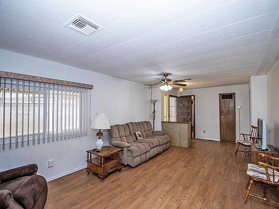 5th image of 81 W Teton Dr