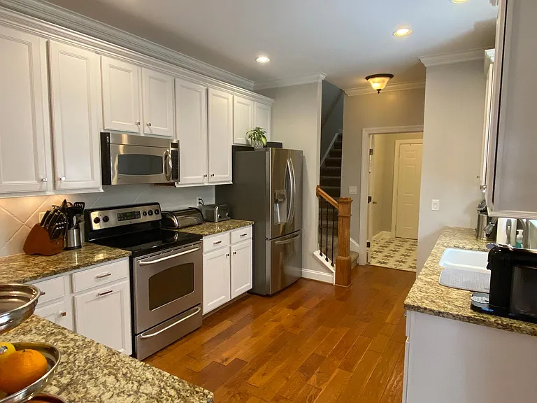 136 Pennystone Cir #136 — Photo 7