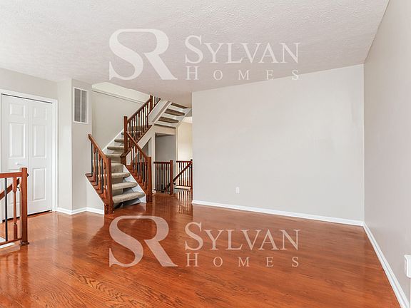 3rd image of 116 Meadow Gap Dr