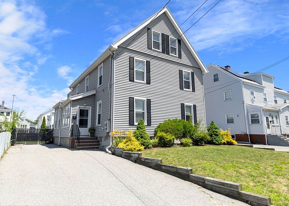 1st image of 13 3rd St #13
