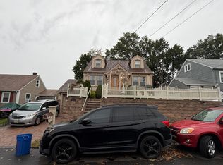 (Undisclosed Address), Elmwood Park, NJ 07407