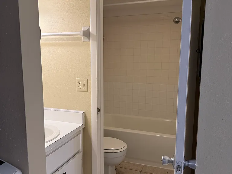 1103 Cypress Gardens Blvd #47 — Photo 5