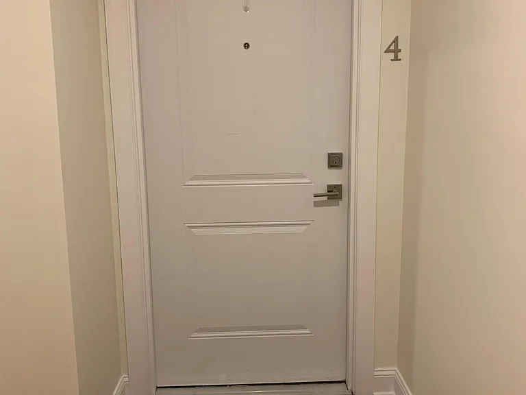 2210 Frankford Ave #6 — Photo 1