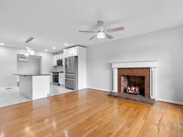 2229 Alexandria Dr, Lexington, KY 40504