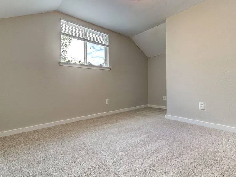 6607 Capriola Dr — Photo 15