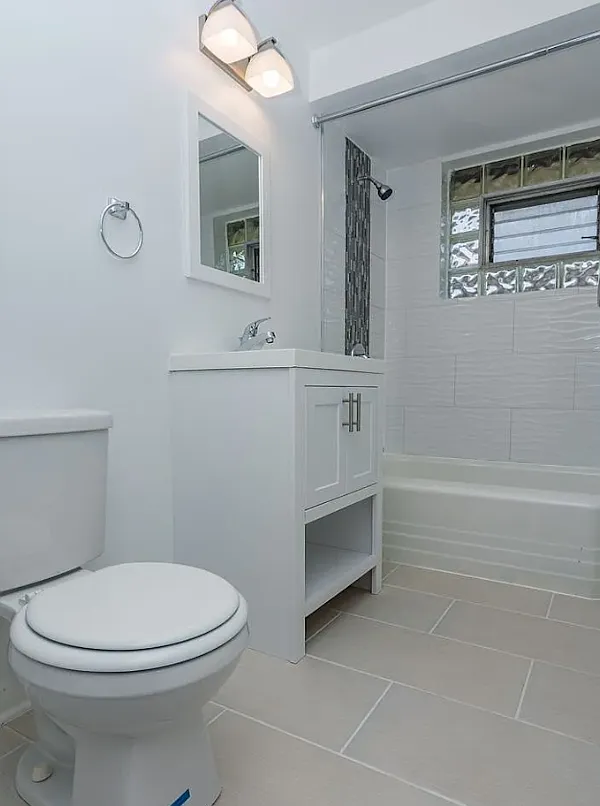 14113 S. Tracy Ave — Photo 3