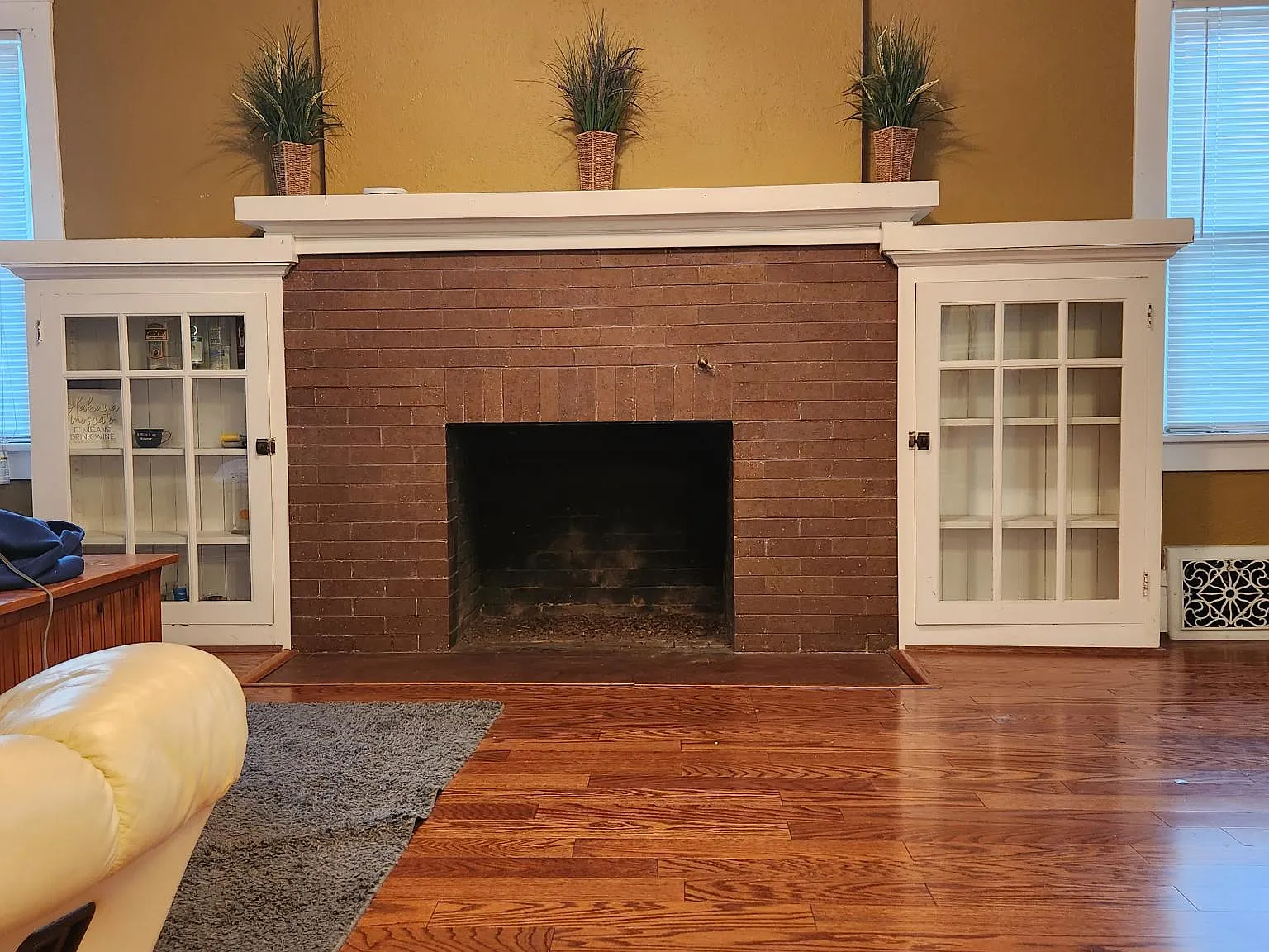 5 bed, 1962 sqft, $1,875 — Photo 4
