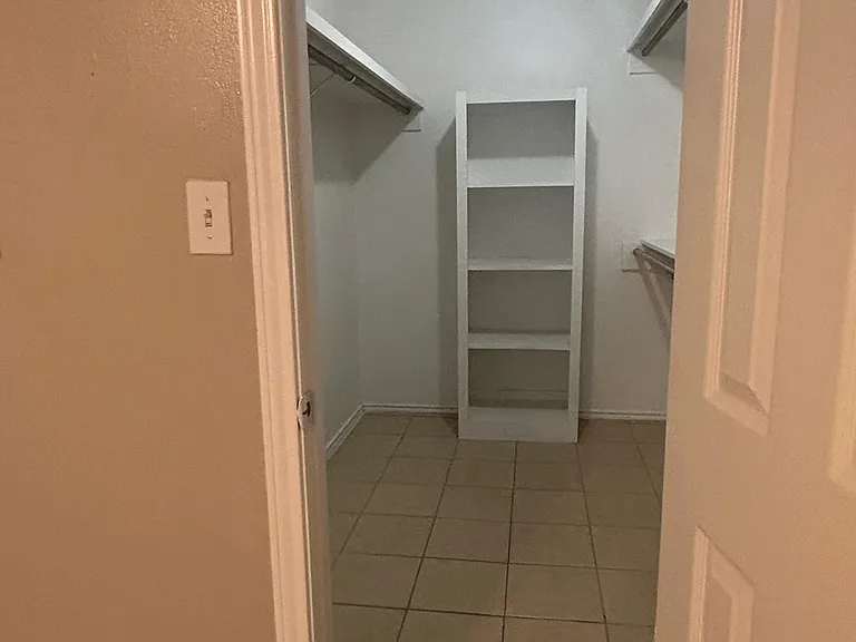 2316 W Elisa Ln #8 — Photo 7