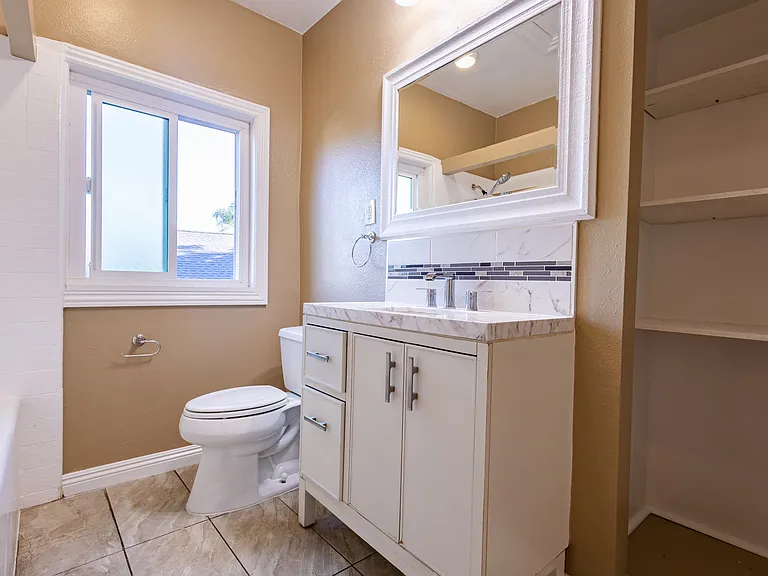 4210 Halldale Ave — Photo 33