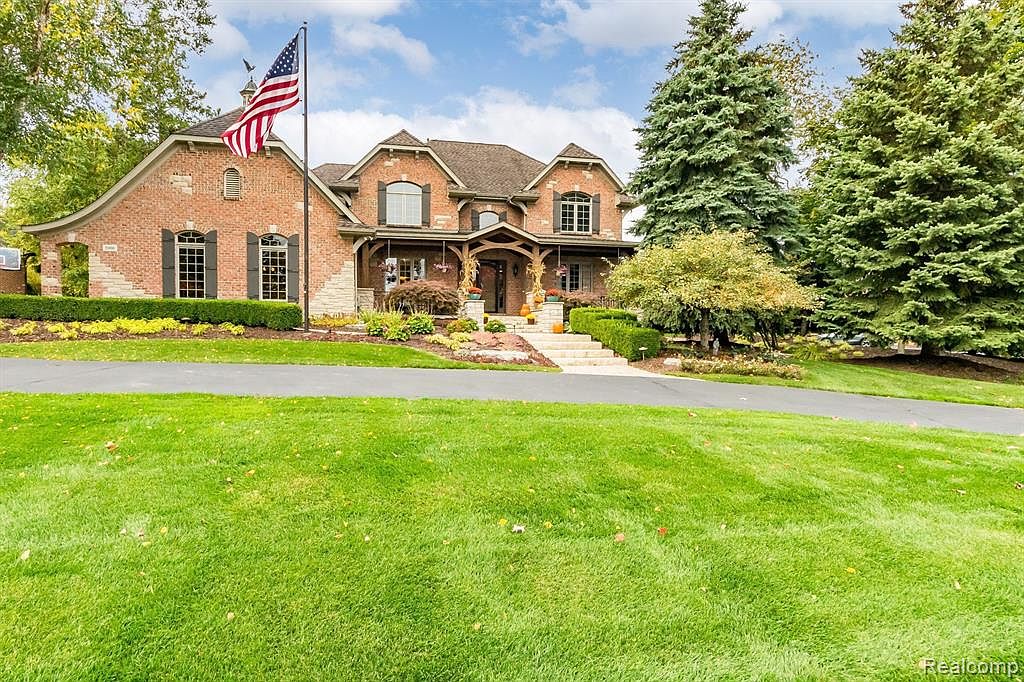 5966 Hartford Way, Brighton, MI 48116 Zillow