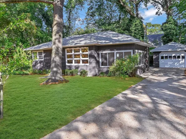 80 Royal Avenue, Flanders, NY 11901