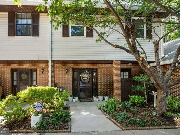6176 Wintergreen Rd, Norcross, GA 30093