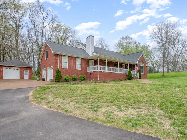 2430 Pleasant View Rd, Pleasant View, TN 37146