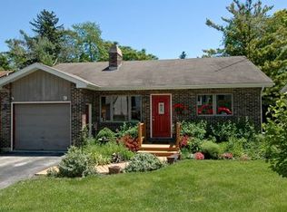 9 Highview Ave, Fox Lake, IL 60020