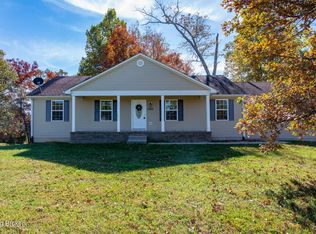 1045 Thompson Rd, Rineyville, KY 40162