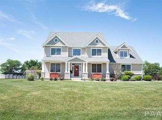 440 Macey Lake Rd, Metamora, IL 61548