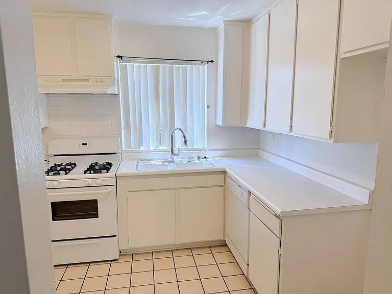 1200 E California Ave #B — Photo 2