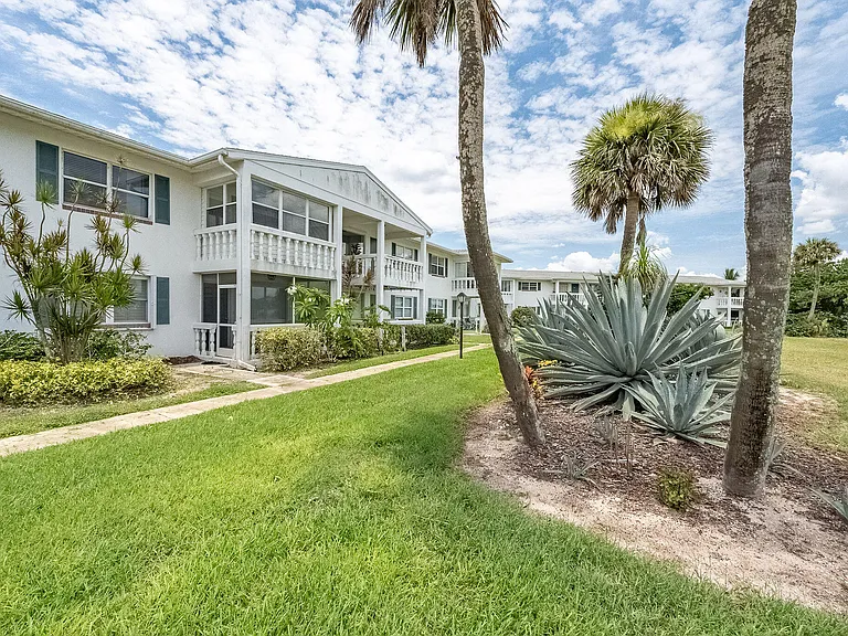 2186 Highway A1A #B7-unit B7 — Photo 35