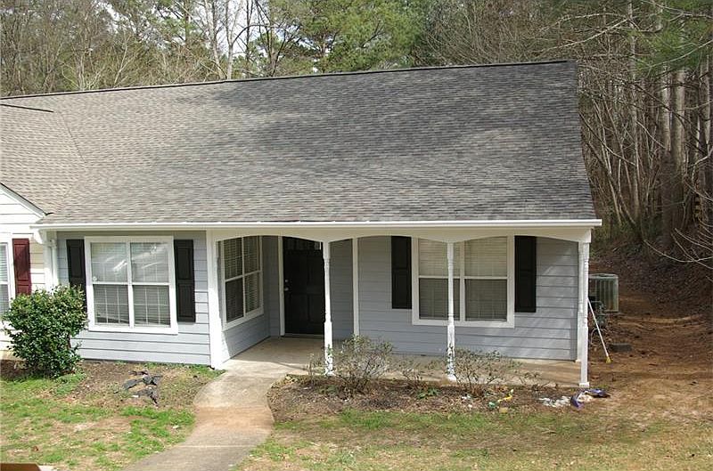 1st image of 5146 Hill Farm Dr NE