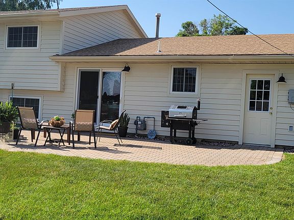 4th image of 2526 Highland Dr