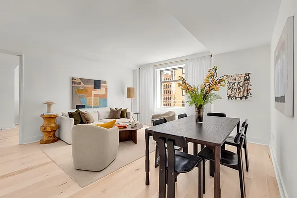 Sold by Compass | media 2