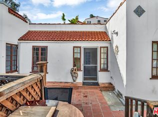 6836 Alta Loma Ter, Los Angeles, CA 90068