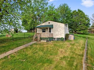 27 Lavonne Ave, Charleroi, PA 15022