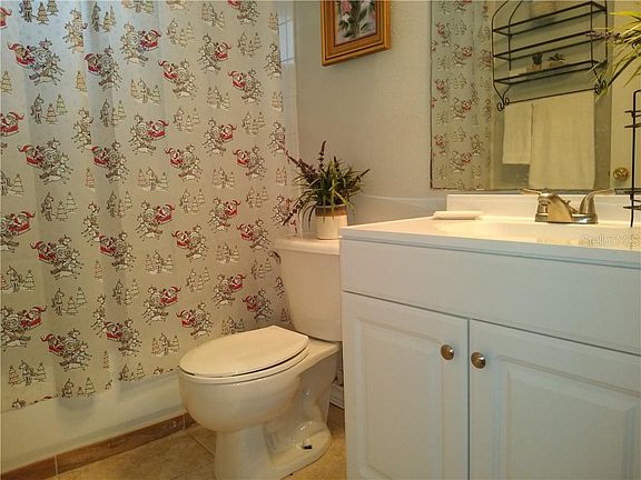 5th image of 507 Scarlet Maple Ct