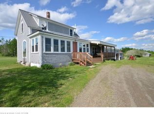 255 Retreat Rd, Island Falls, ME 04747