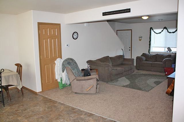 2nd image of 523 Woodland Ave