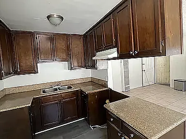 2 bed, 800 sqft, $1,950 — Photo 3