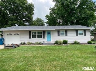 441 Clarida Dr, Centralia, IL