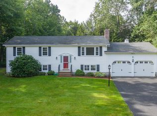 11 Eastview Dr, Sanford, ME 04073