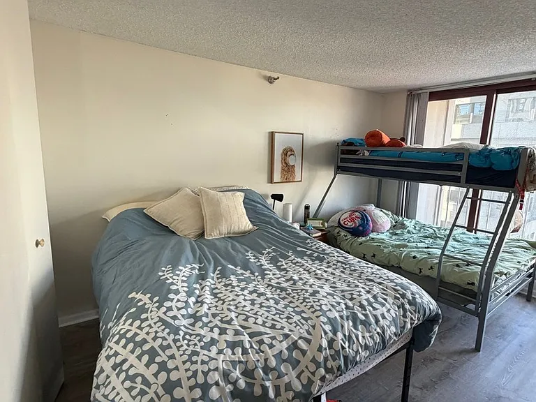 402 Harper Ave — Photo 4