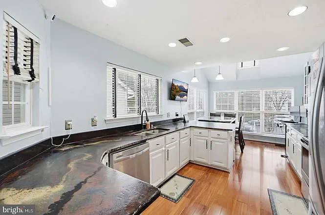 12208 Quintette Ln — Photo 9