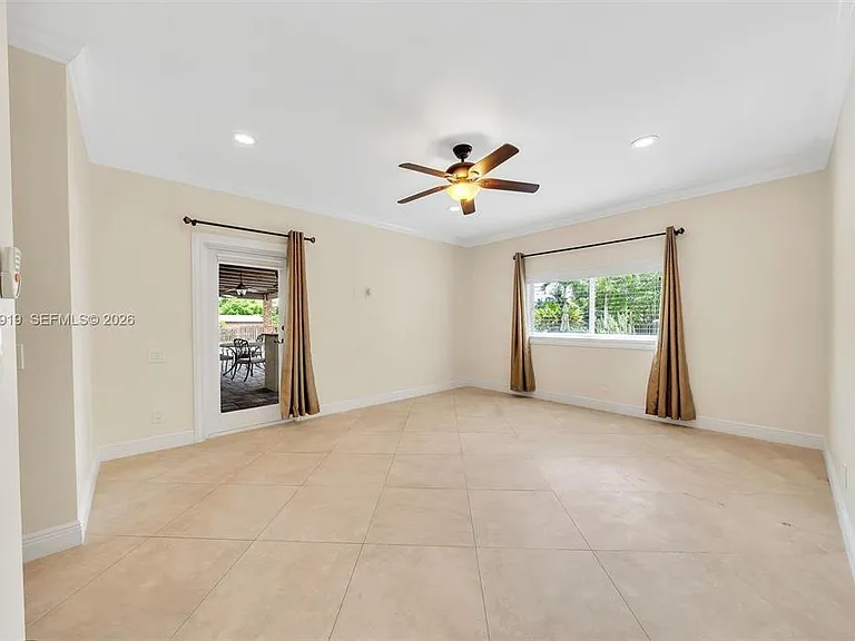 4920 SW 170th Ave #4920 — Photo 10