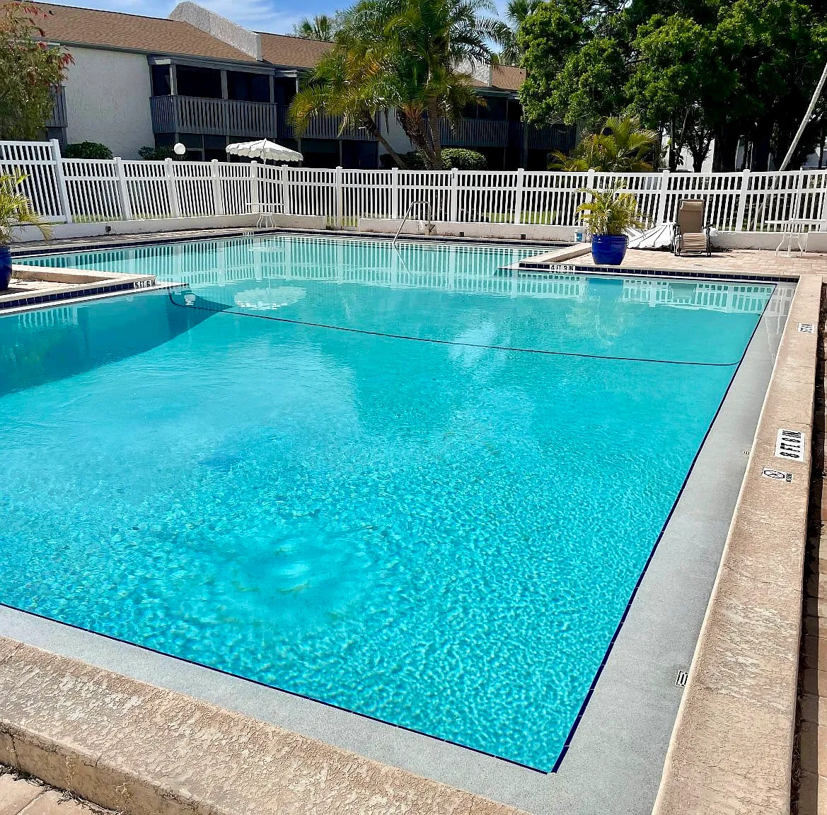 2 bed, 1095 sqft, $2,200 — Photo 1