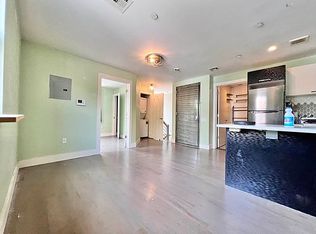 175 Menahan St #1G, Brooklyn, NY 11221