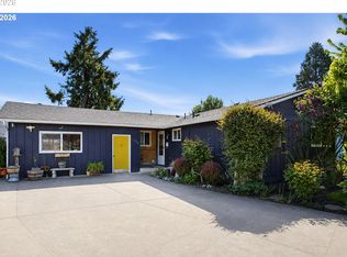 1116 Pleasant St, Springfield, OR 97477