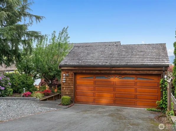 2180 Cove Drive, Oak Harbor, WA 98277