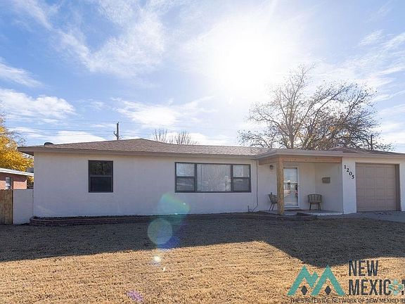 2nd image of 1205 W Ural Dr
