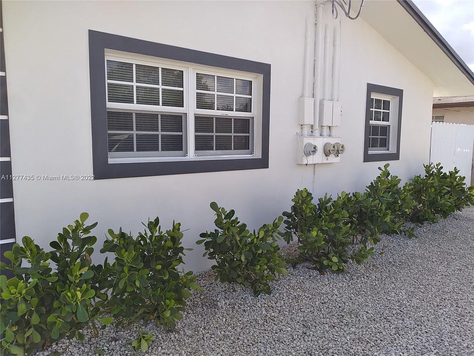 1st image of 228 NW 9th Ave #A
