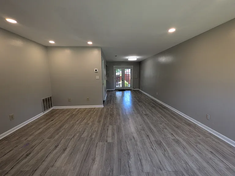 27 Valley Cir — Photo 4