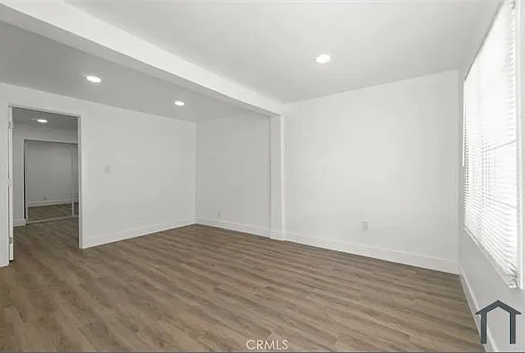 4414 S Harvard Blvd — Photo 5