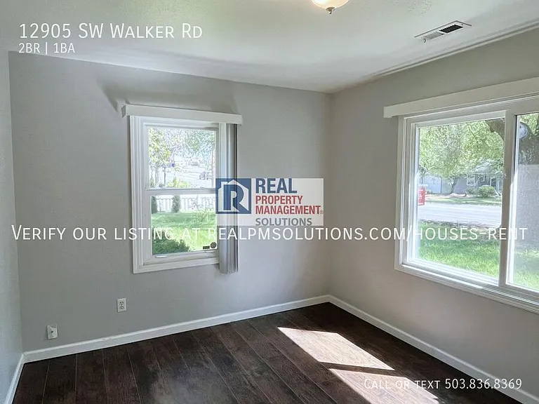 12905 SW Walker Rd — Photo 21