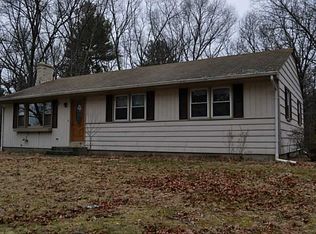 26 Blackinton Dr, Glocester, RI 02814