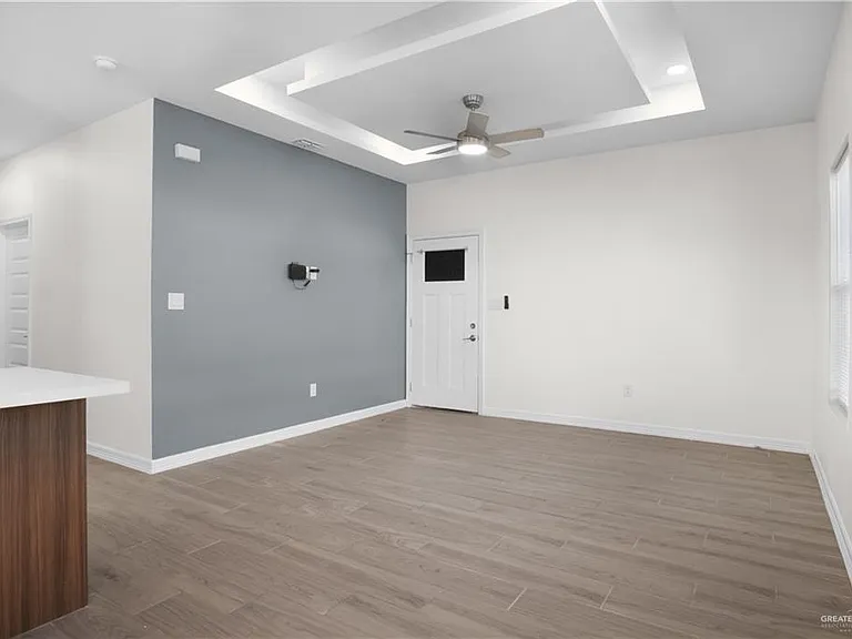 608 N Onyx Ave #2 — Photo 10