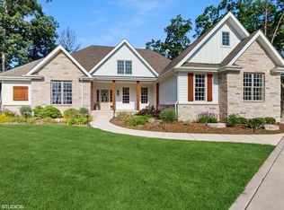 629 George Cohan Ct, Crown Point, IN 46307