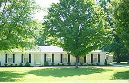 1st image of 822 Chrisman Dr