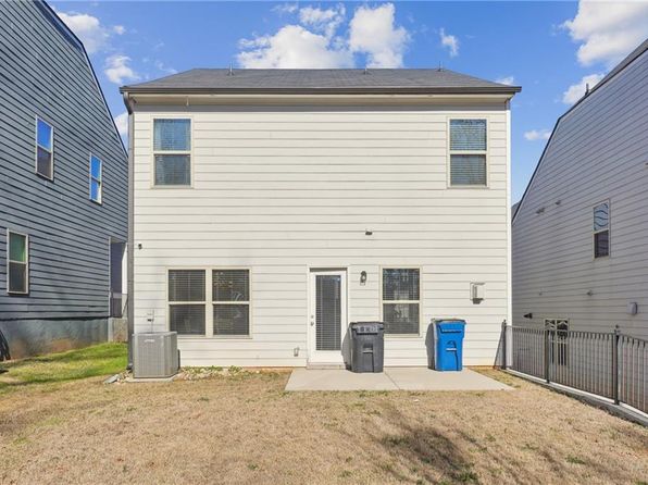 3948 Lake Manor Way, Atlanta, GA 30349